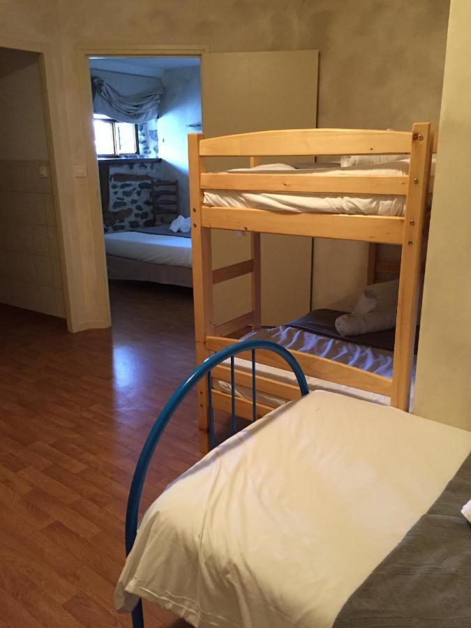 Auberge Les Fontilles Coltines ภายนอก รูปภาพ